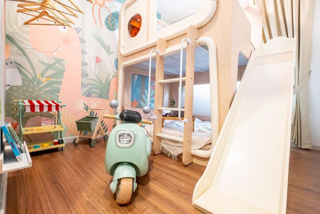 Kiddie Homeland W Slides 10pax Happy Gathering *